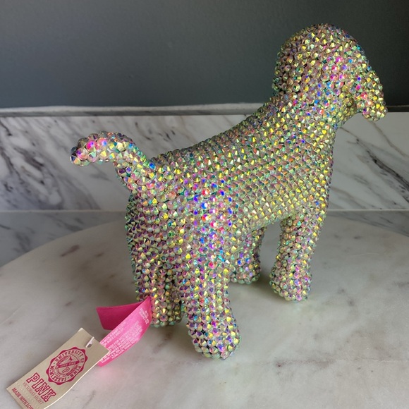 Rhinestone Dog - Picture 7 of 17